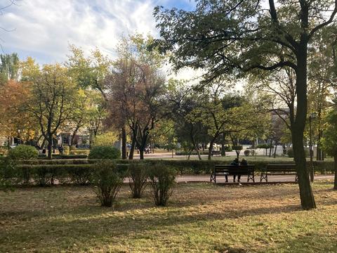 комерційна за адресою Незалежної України вул. (40 років Радянської України), 68-А