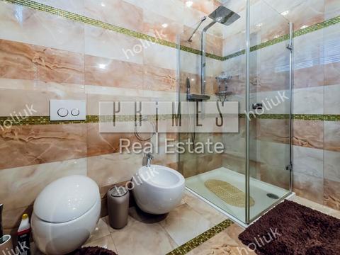 будинок за адресою Осіння