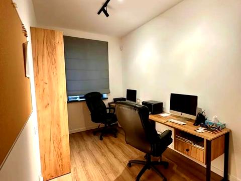 будинок за адресою Отамана Орлика вул.