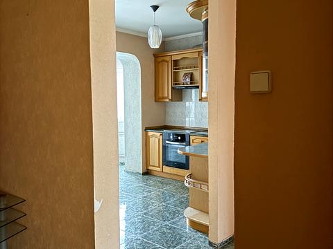 квартира за адресою Володимира Висоцького бульв., 5