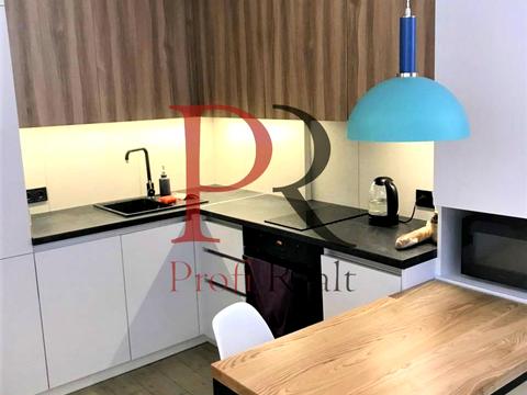 квартира за адресою Салютна вул., 2