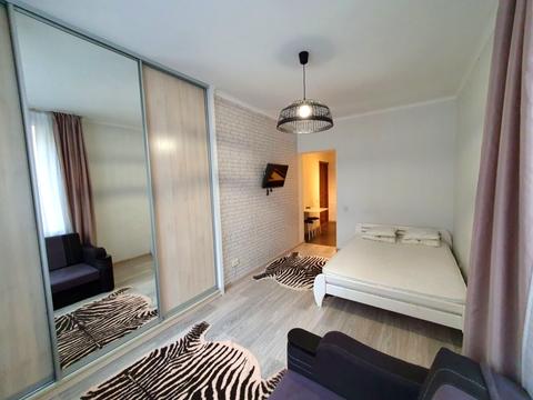 квартира за адресою Регенераторна вул., 4