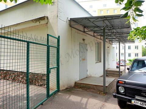 комерційна за адресою Олександрівський просп. (Косіора), 122