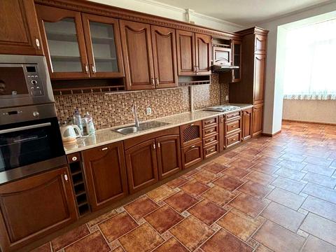 квартира за адресою Соломії Крушельницької вул., 8