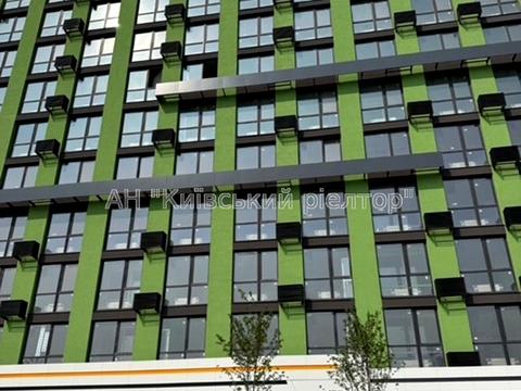 квартира за адресою Причальна, 8