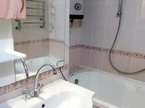 квартира за адресою Шота Руставелі вул., 10