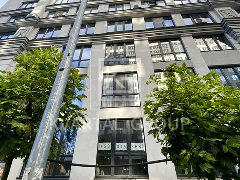 комерційна за адресою Університетська вул., 1-Ч
