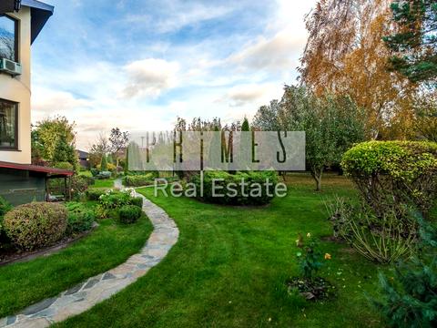 будинок за адресою Святкова вул.