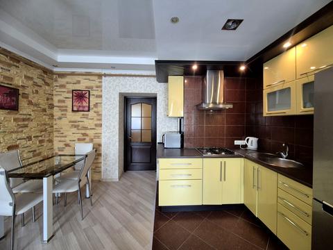 квартира за адресою Соборності вул. (Косіора), 10