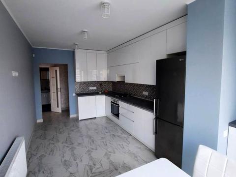 квартира по адресу космічна, 3