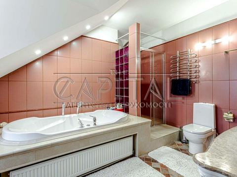 будинок за адресою Луговий пров.