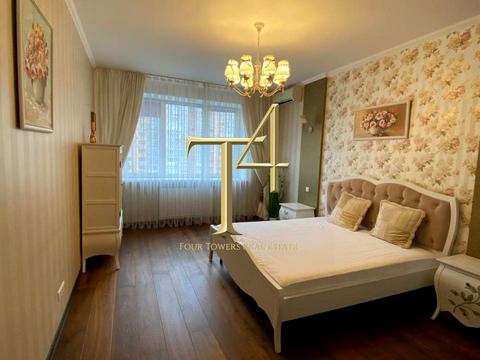 квартира за адресою Володимира Івасюка просп. (Героїв Сталінграду), 4