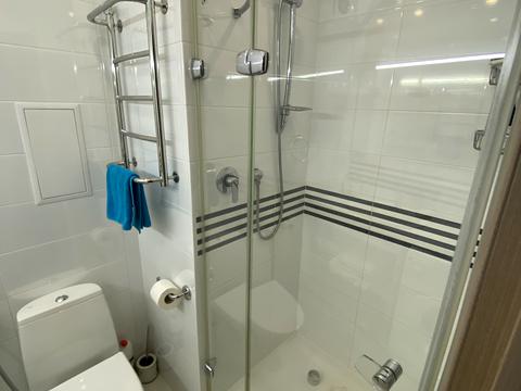 квартира за адресою Лаврська вул. (Січневого Повстання), 4