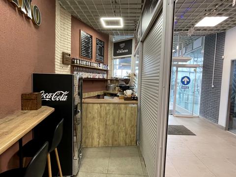 комерційна за адресою Степана Бандери вул., 2/2п