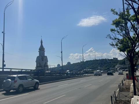 квартира за адресою Набережно-Хрещатицька вул., 21