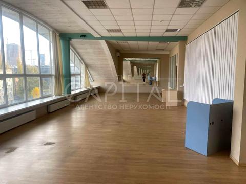 комерційна за адресою Казимира Малевича вул. (Боженка), 86-П