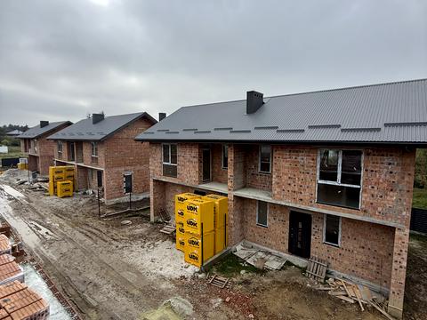 дом по адресу Лісова