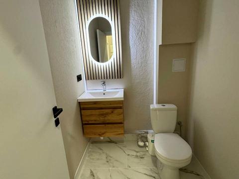 коммерческая по адресу Французский бульв., 60г