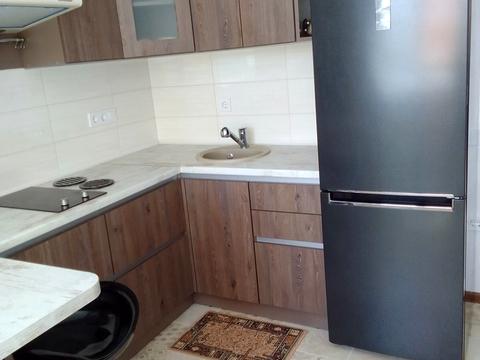 квартира за адресою Академіка Заболотного вул., 15-Б