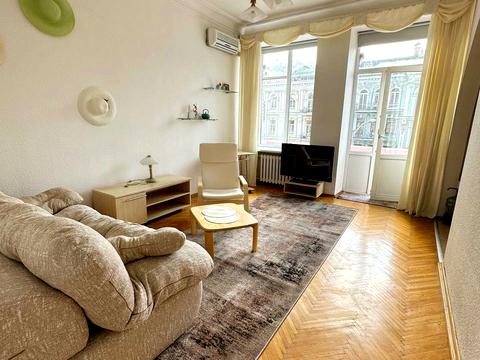 квартира за адресою Велика Васильківська вул. (Червоноармійська), 29