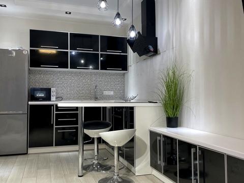 квартира по адресу Драгоманова ул., 6г