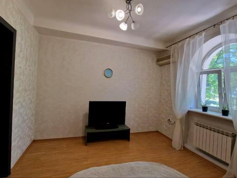 квартира за адресою Дмитра Яворницького просп. (Карла Маркса), 30