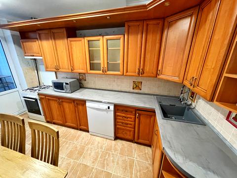 квартира за адресою Київ, Обсерваторна вул., 12-А