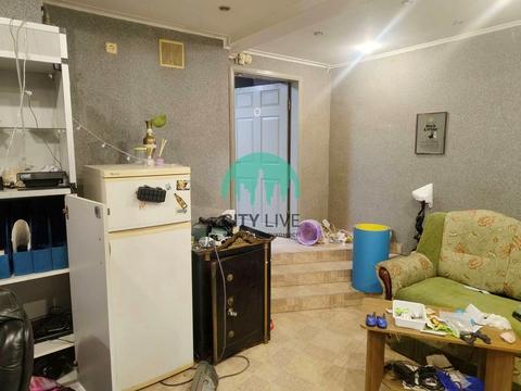 комерційна за адресою Святослава Гординського вул., 8