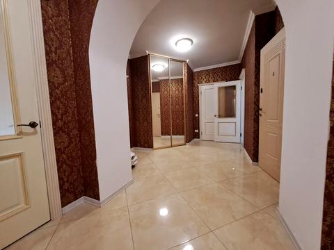 квартира по адресу Лепкого, 8