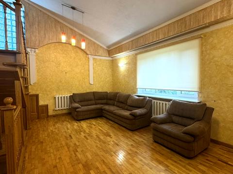 будинок за адресою Петропавлівська вул., 111/1