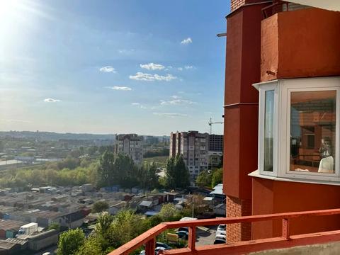 квартира за адресою Довженка вул., 26