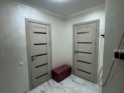 квартира за адресою Кобринської Н., 13