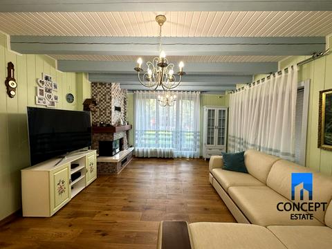 будинок за адресою с. Орлівщина, крива