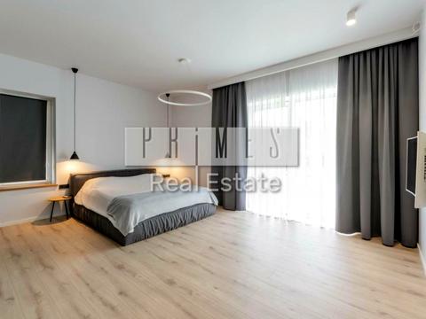 будинок за адресою с. Вишеньки, Єдності вул.