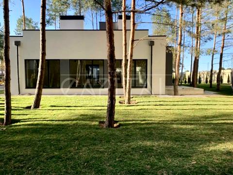 будинок за адресою Броварський