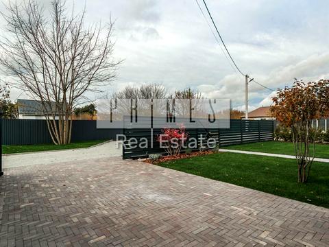 будинок за адресою Довженка вул.