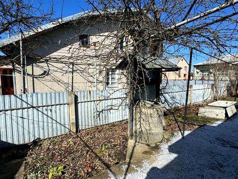 будинок за адресою Берегова вул., 2