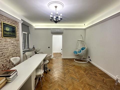 квартира за адресою Степана Бандери вул. (), 35
