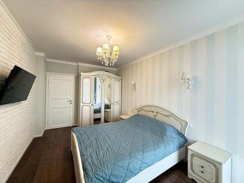 квартира за адресою Регенераторна вул., 4