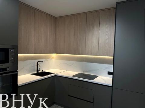 квартира за адресою Цимбалістого, 1