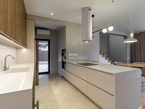 будинок за адресою Щаслива