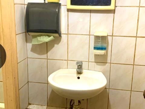 комерційна за адресою Братиславська вул., 14б