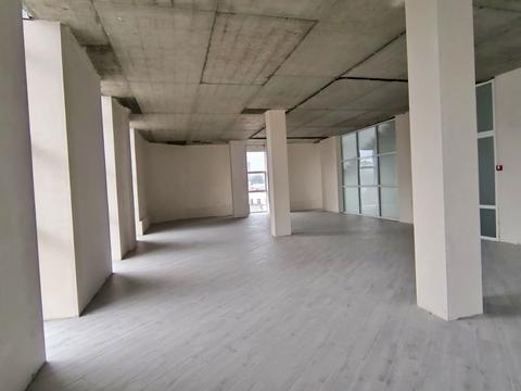 комерційна за адресою Проскурівського підпілля вул., 61