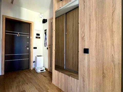 квартира за адресою Високовольтна вул., 14