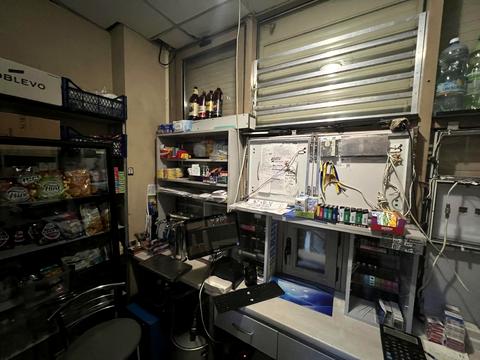 комерційна за адресою Проскурівського підпілля вул., 1