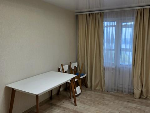 квартира за адресою Ревуцького вул., 54