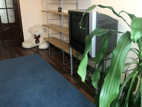 квартира за адресою Милославська вул., 8