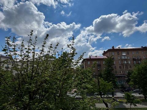 квартира за адресою Дмитра Яворницького просп. (Карла Маркса), 100