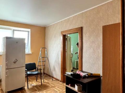 комерційна за адресою Універсальний пров., 7-А