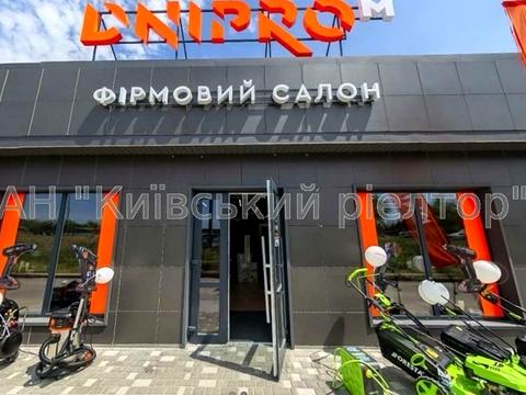комерційна за адресою Лютнева вул., 23